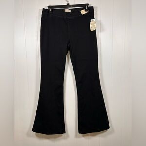 Altar’d State Black Mid Rise Flare Jeans Size Large NWT
